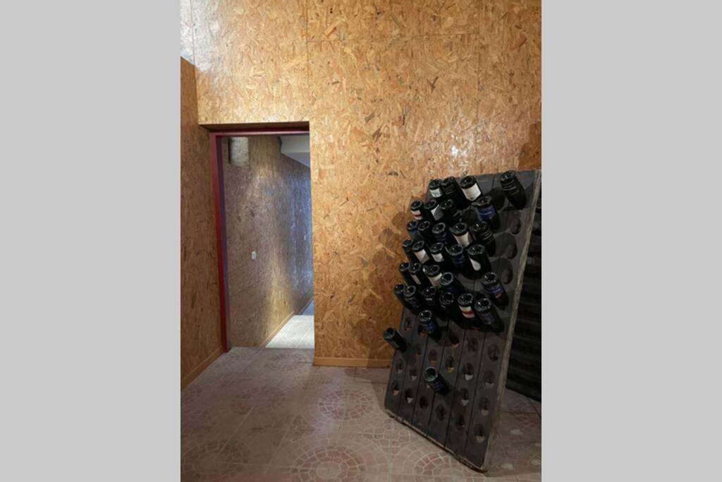 Appartement «La Vie Est Belle» Au Coeur De Sezanne Exterior photo